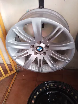 Original BMW Rims Size 18" Suited to 3 and 5 Series as Well.