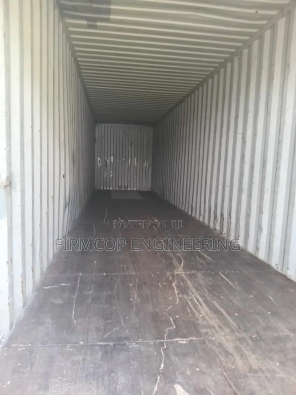 40ft Shipping Containers – Strong, Secure Ready to Use