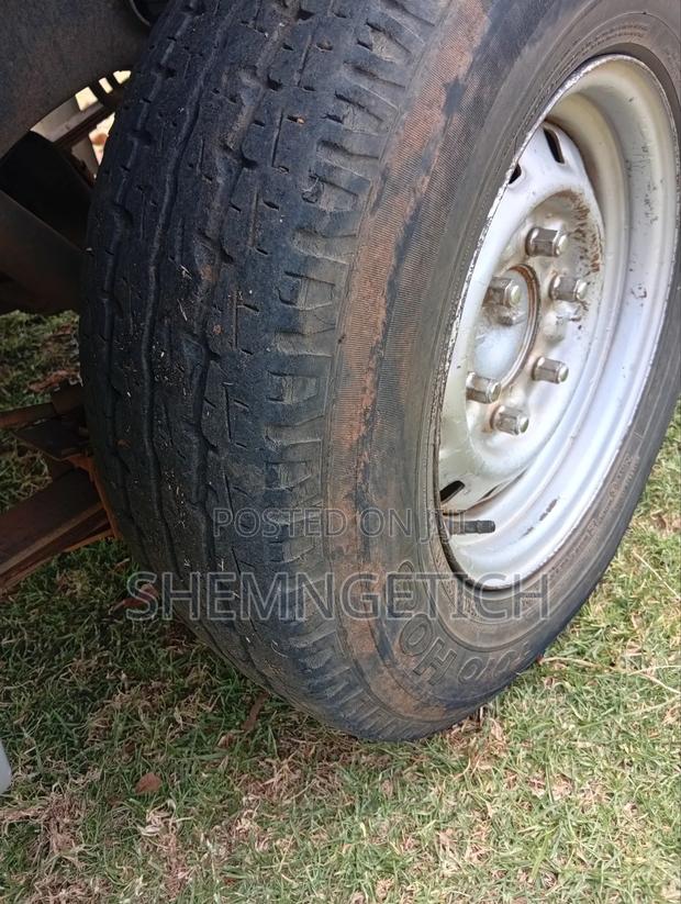 Isuzu Tougher Pickup - thumbnail 2