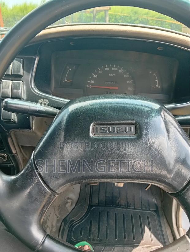 Isuzu Tougher Pickup - thumbnail 7