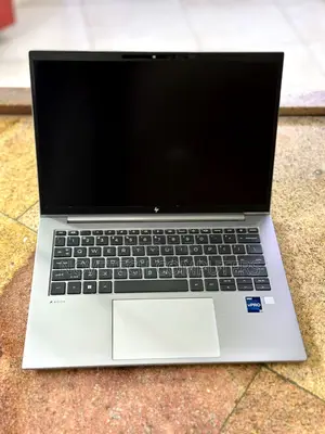 Laptop HP ZBook Firefly 14 G10 16GB Intel Core i7 SSD 512GB