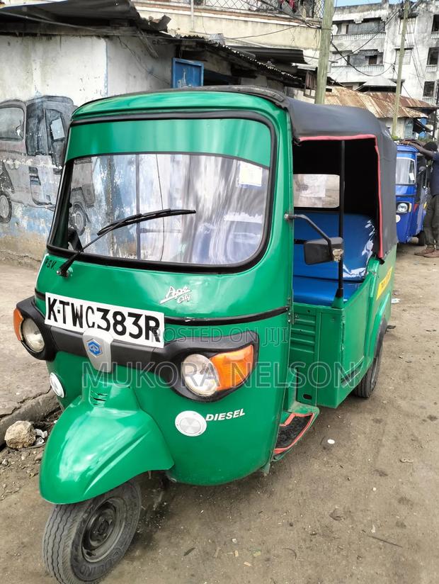 Piaggio 2025 Green
