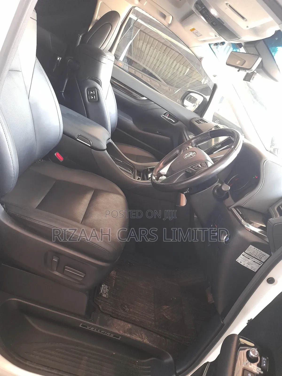 Toyota Alphard 2.5 Petrol AWD 2019 White