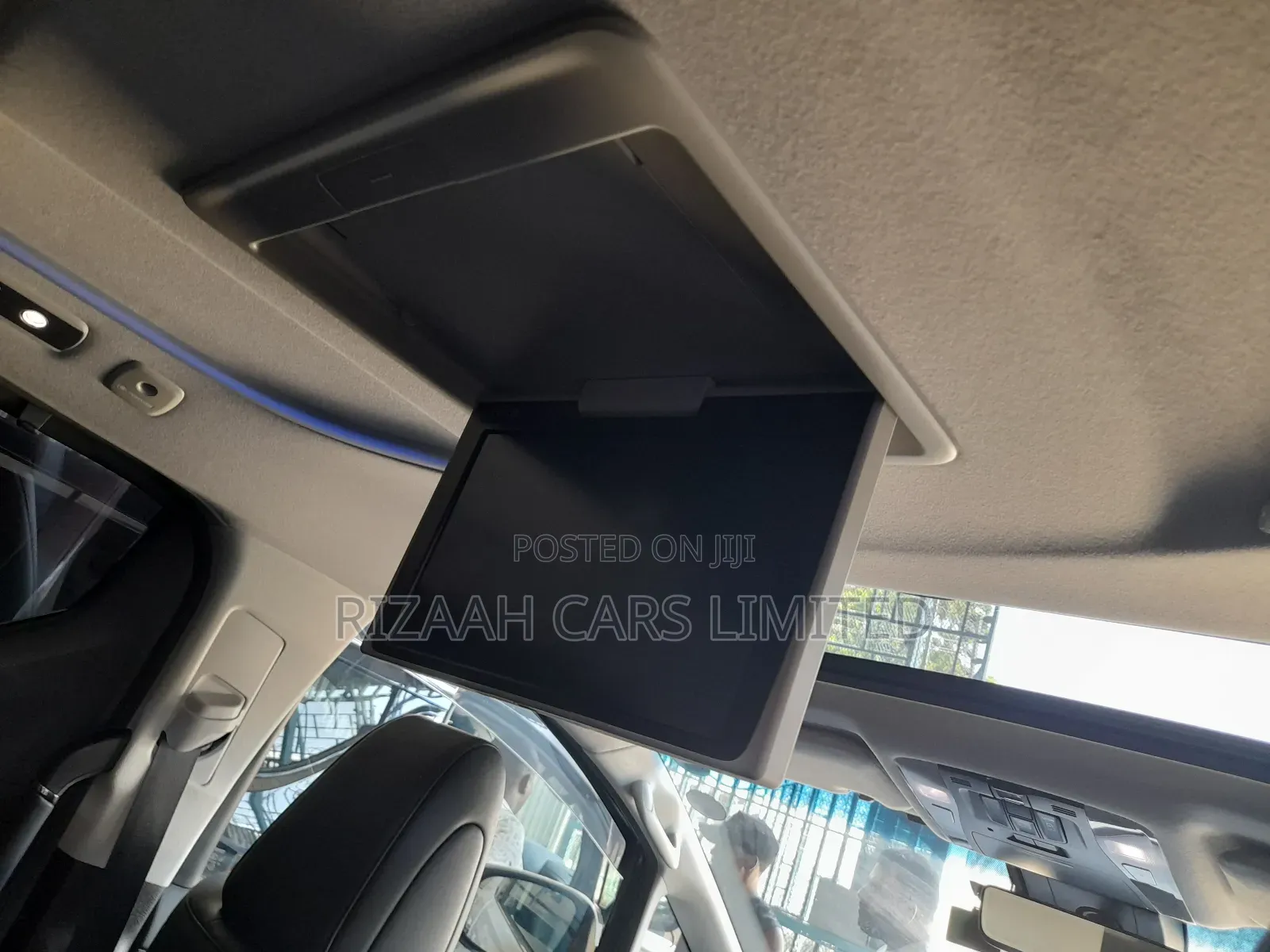 Toyota Alphard 2.5 Petrol AWD 2019 White