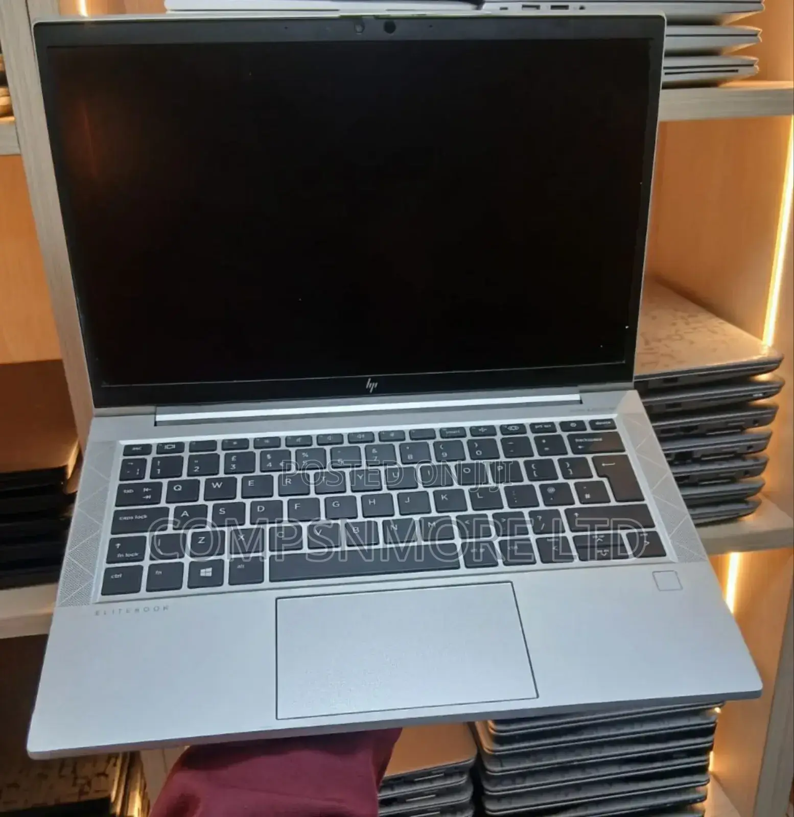 We Buy Dead Laptops