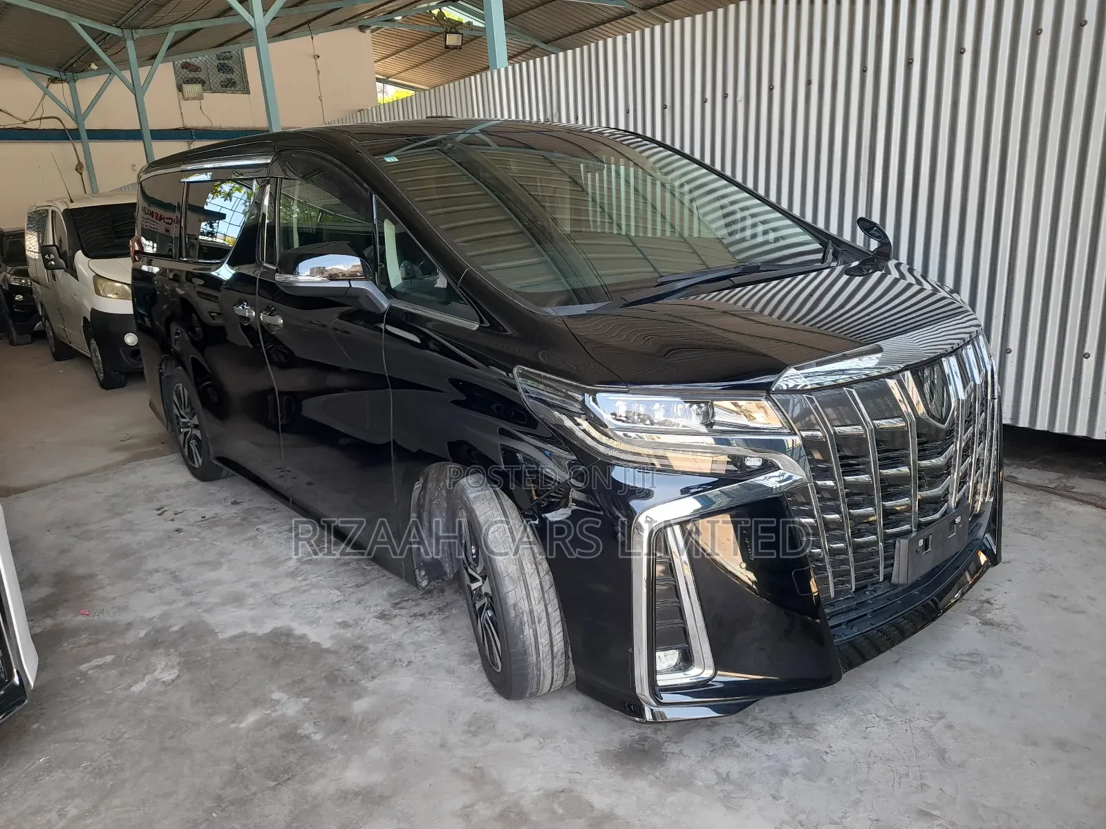 Toyota Alphard 2.5 Petrol AWD 2020 Black