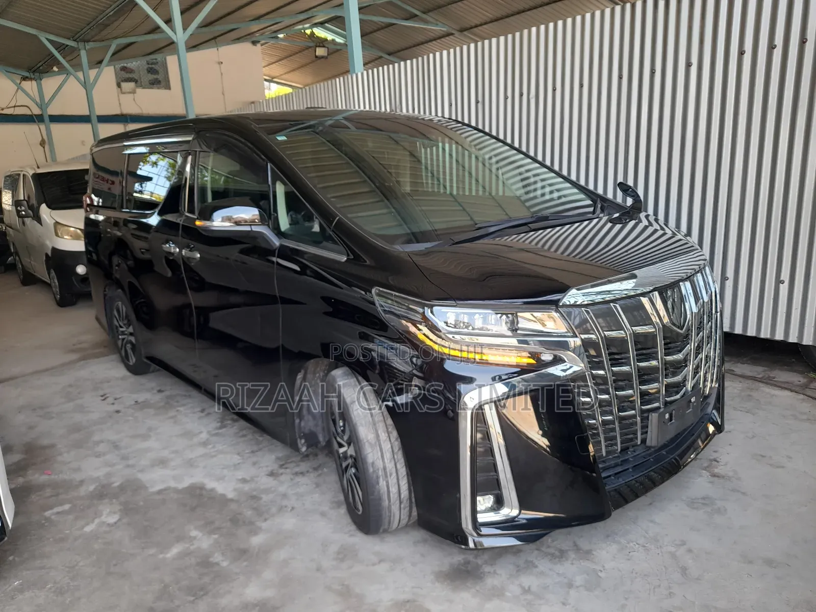 Toyota Alphard 2.5 Petrol AWD 2020 Black