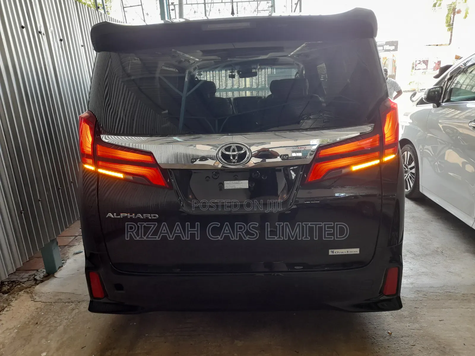 Toyota Alphard 2.5 Petrol AWD 2020 Black