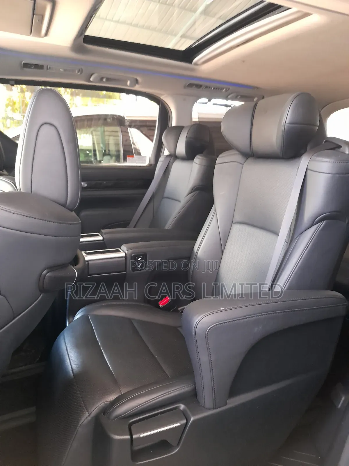 Toyota Alphard 2.5 Petrol AWD 2020 Black