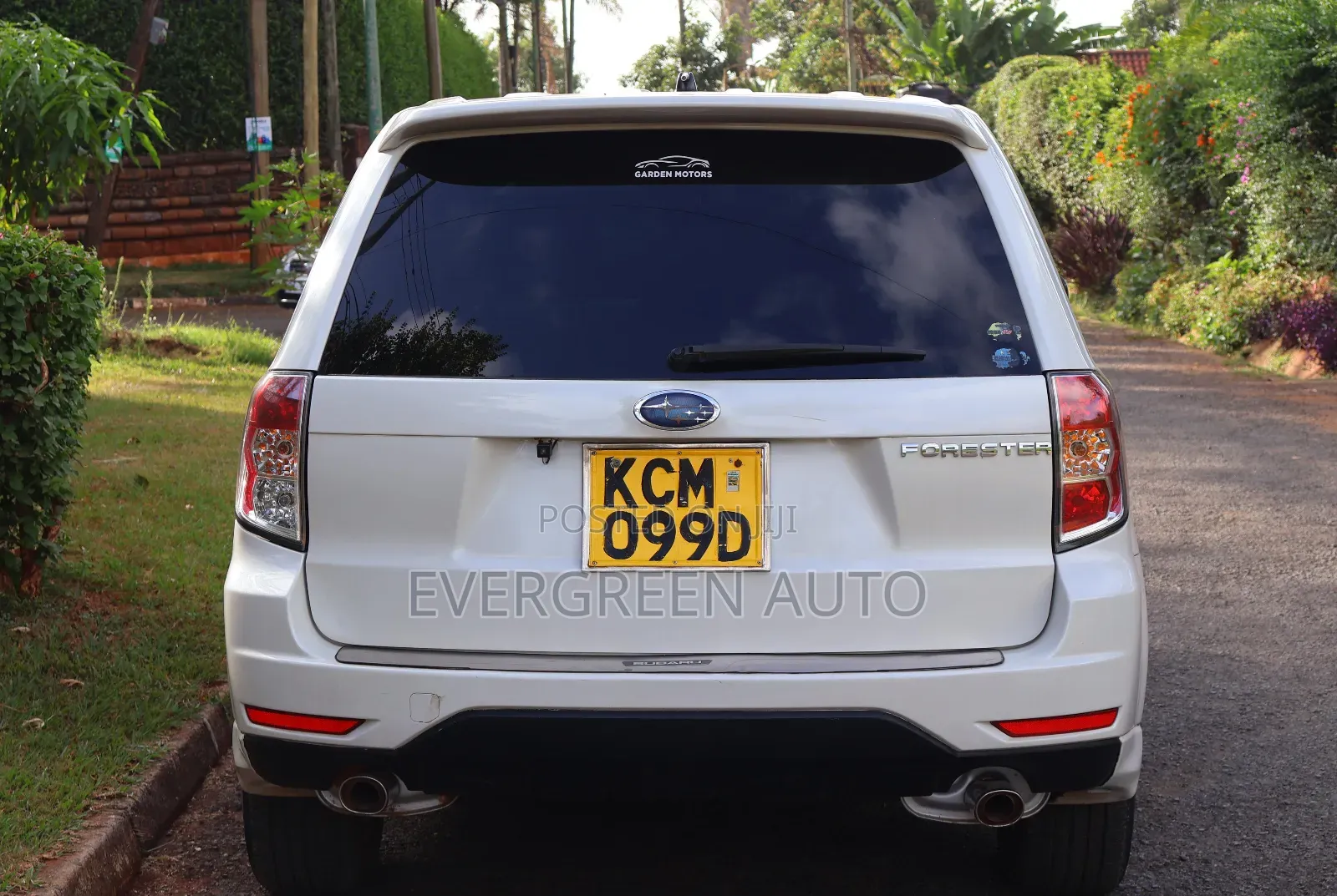 Subaru Forester 2.5X Automatic 2010 White