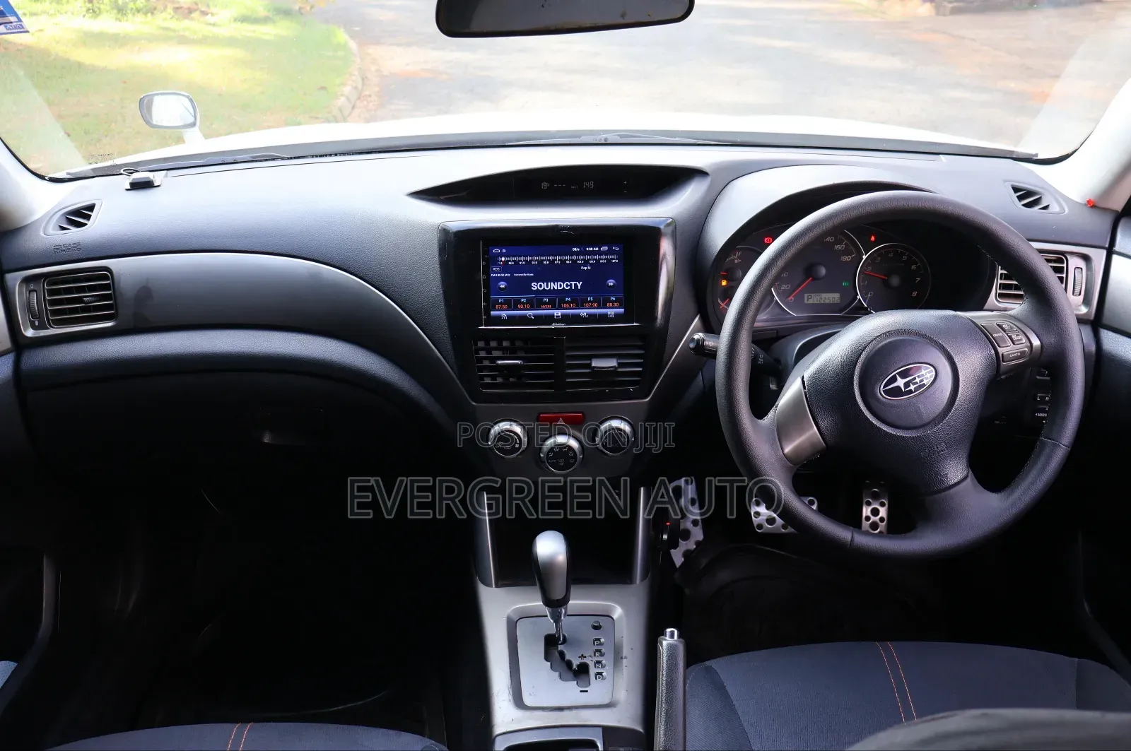 Subaru Forester 2.5X Automatic 2010 White