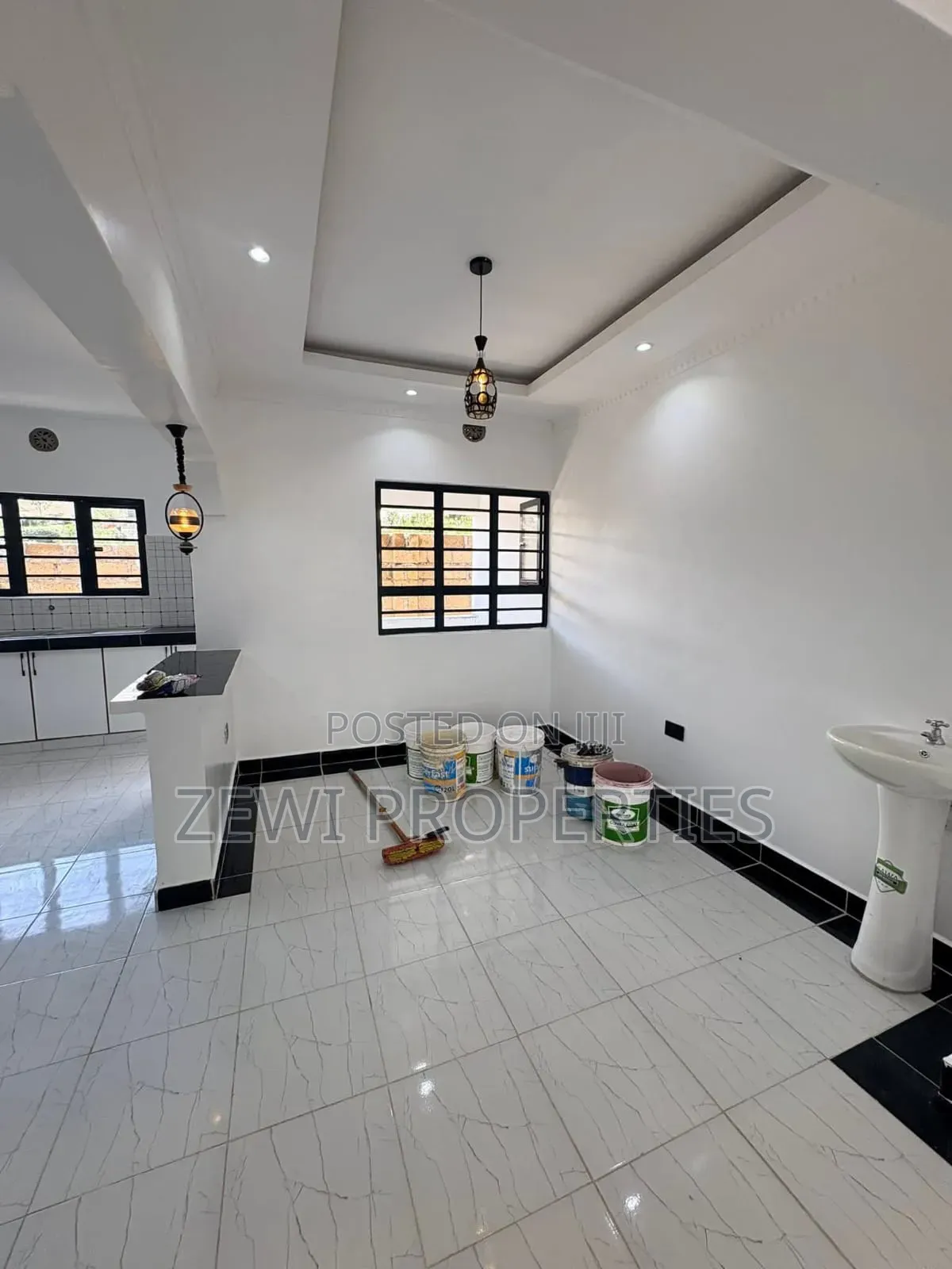 3bdrm Bungalow in Oluulua for sale
