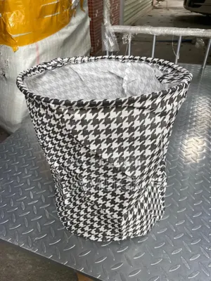 Foldable Houndstooth Laundry Hamper –Zy