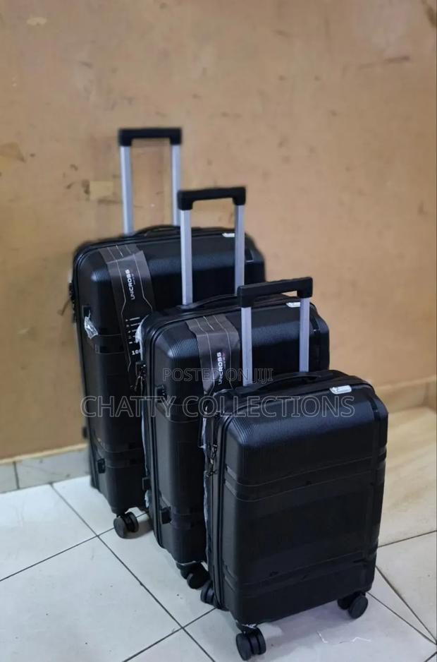 Black 3 in 1 Unbreakable Rubber Pp Suitcases Size 3 - thumbnail 2