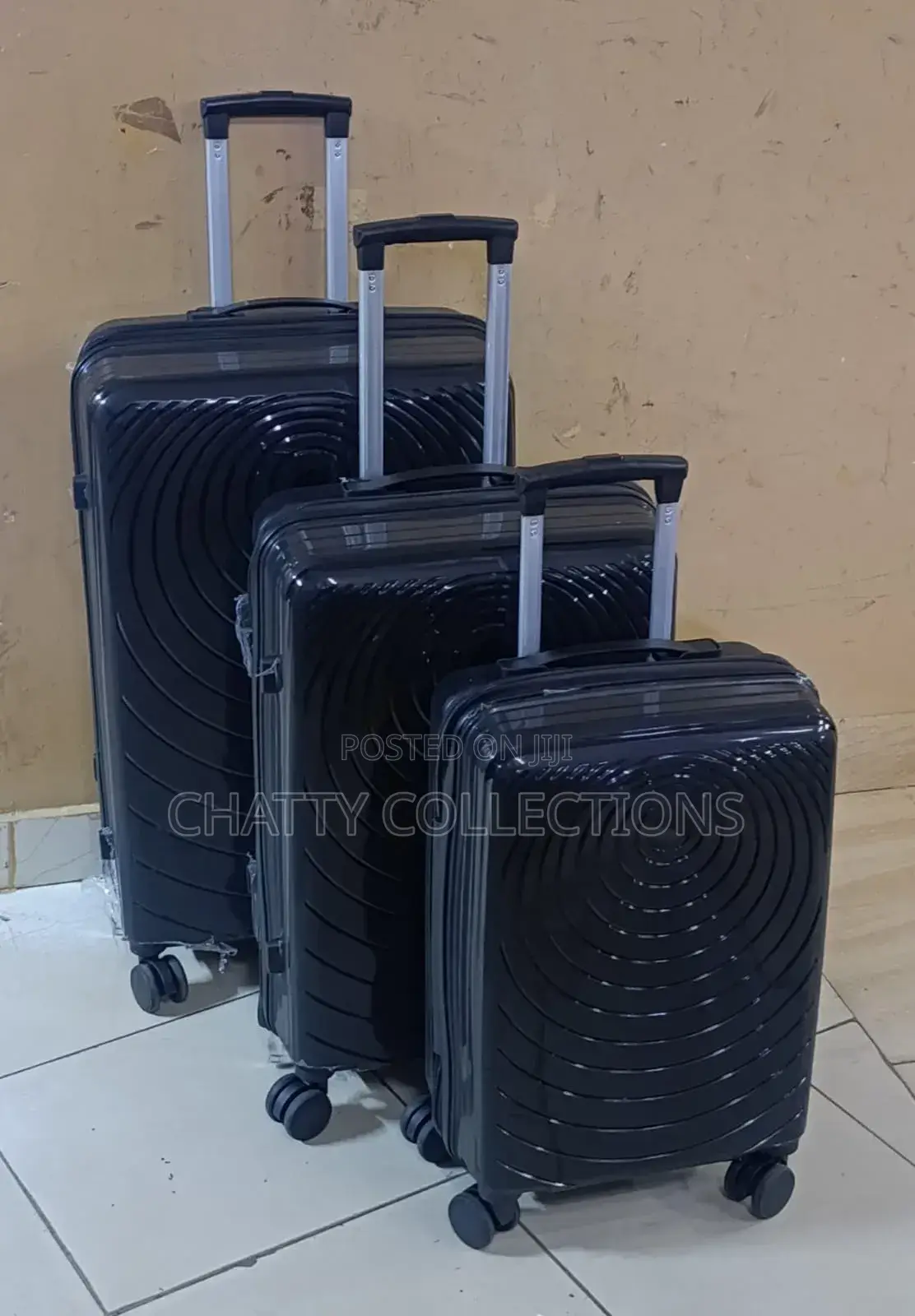 Black 3 in 1 Unbreakable Rubber Pp Suitcases Size 3