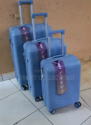 Blue 3 in 1 Unbreakable Rubber Pp Suitcases Size 3