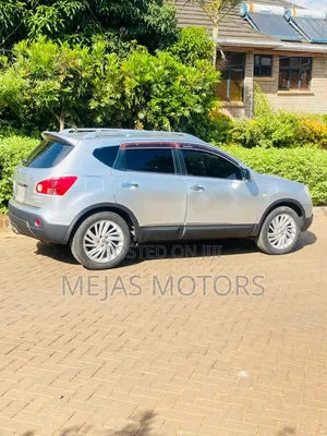 Nissan Dualis 2012 Silver