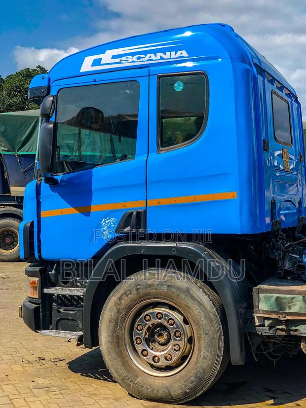 Scania 124 - thumbnail 2
