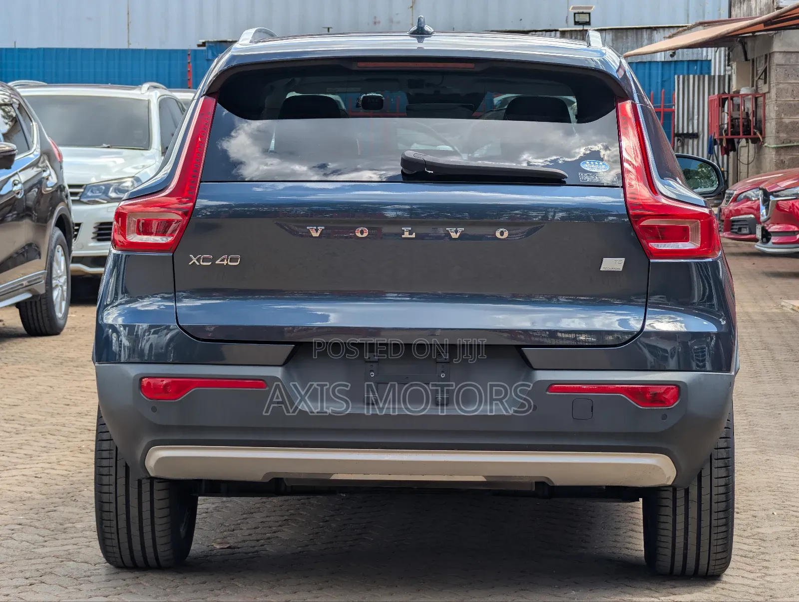 Volvo XC40 T5 Hybrid FWD 2020 Blue