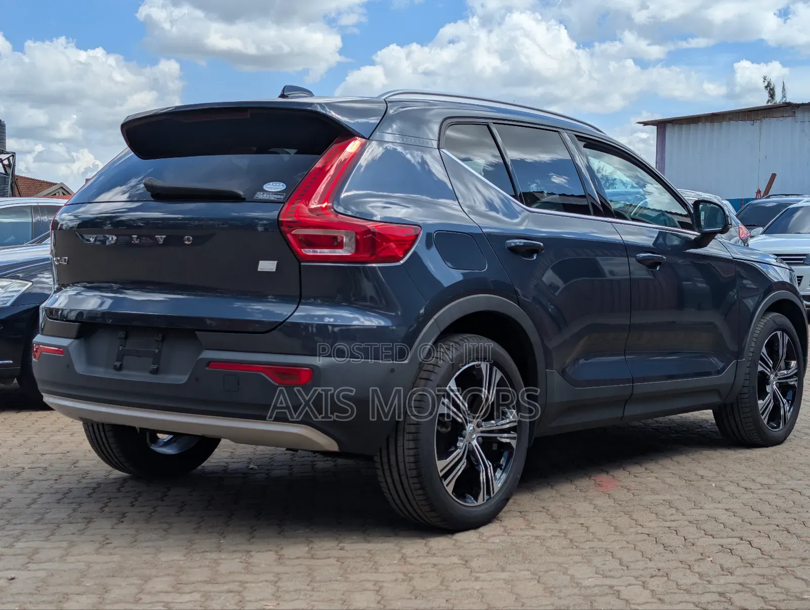 Volvo XC40 T5 Hybrid FWD 2020 Blue