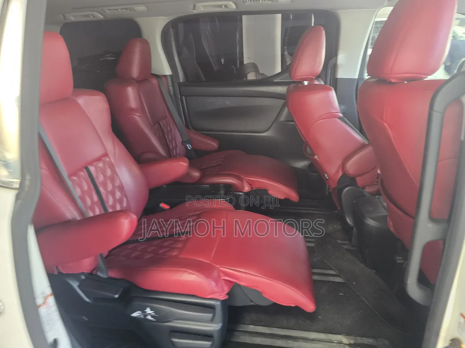 Toyota Alphard 2019 Pearl