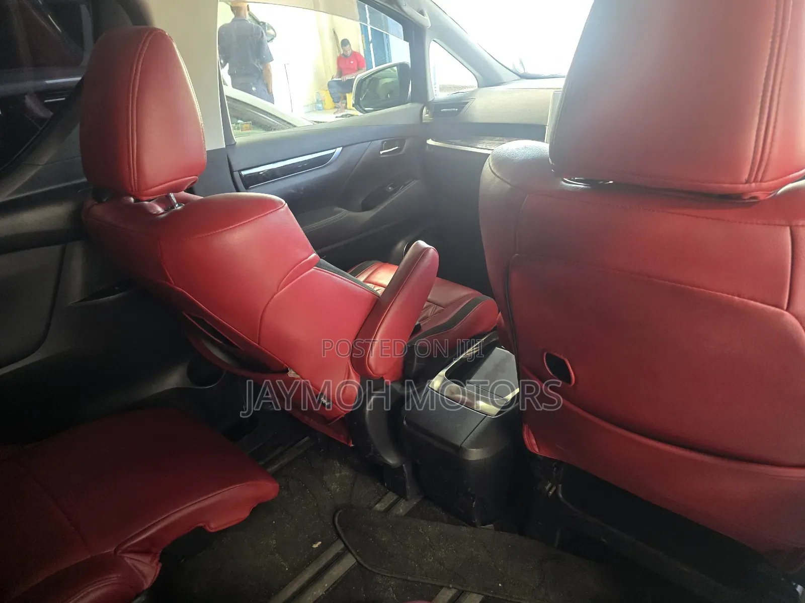 Toyota Alphard 2019 Pearl
