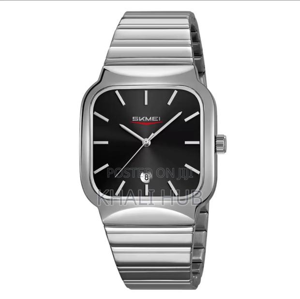 Skmei Gents Watch With Date Display
