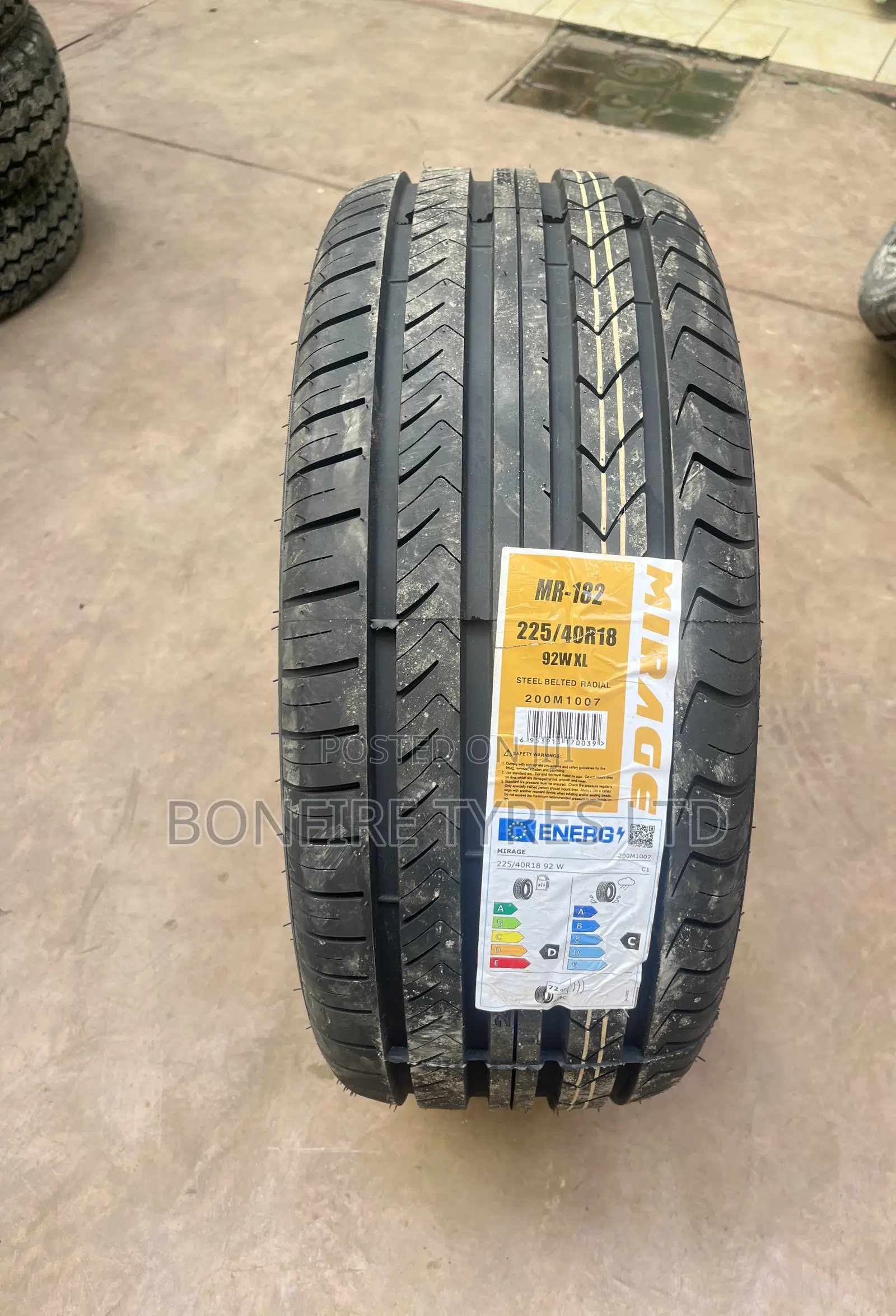 225/40r18 Mirage