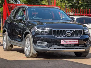 Volvo XC40 B4 Petrol AWD 2020 Black
