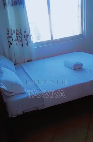 One Bedroom With 2 Extra Beds