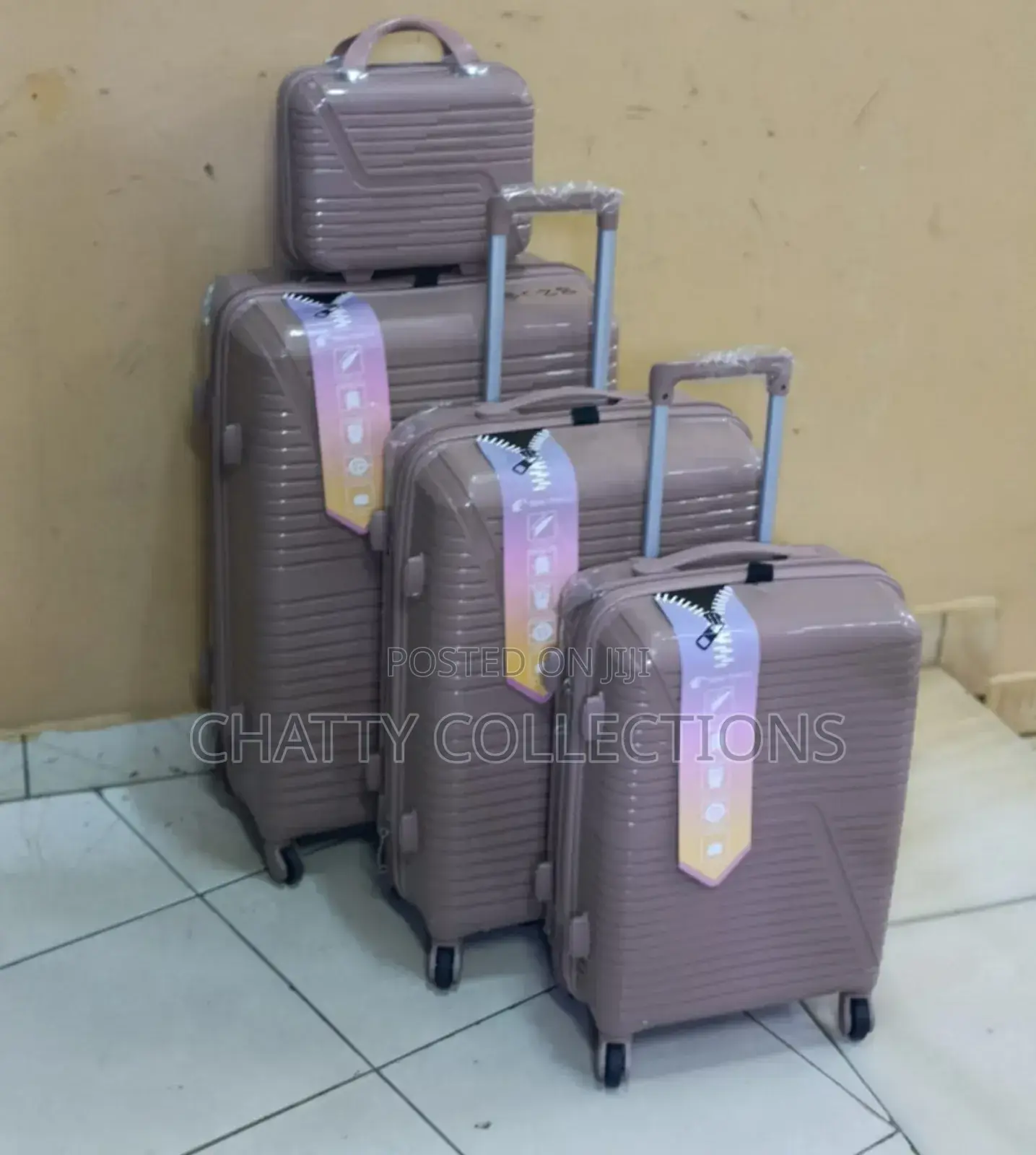 Peach 4 in 1 Luxurious Unbreakable Suitcase Size 3