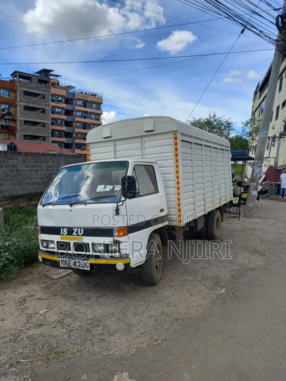 Isuzu Elf Cover Body