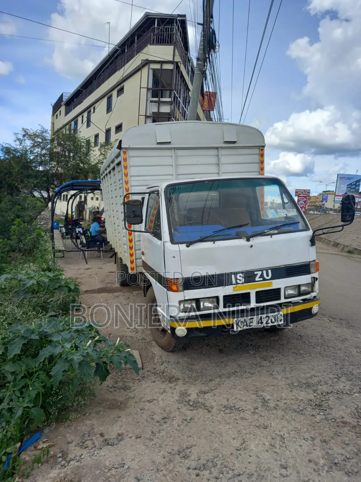 Isuzu Elf Cover Body