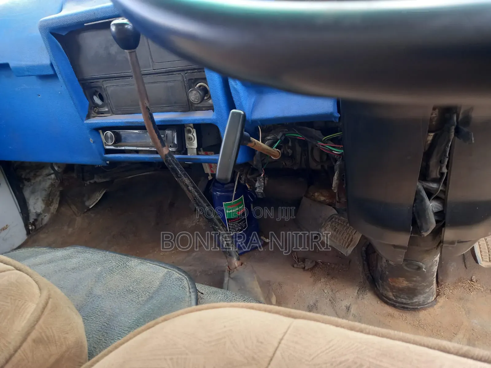Isuzu Elf Cover Body