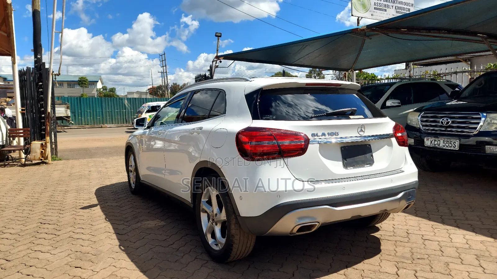Mercedes-Benz GLA-Class 2019 White