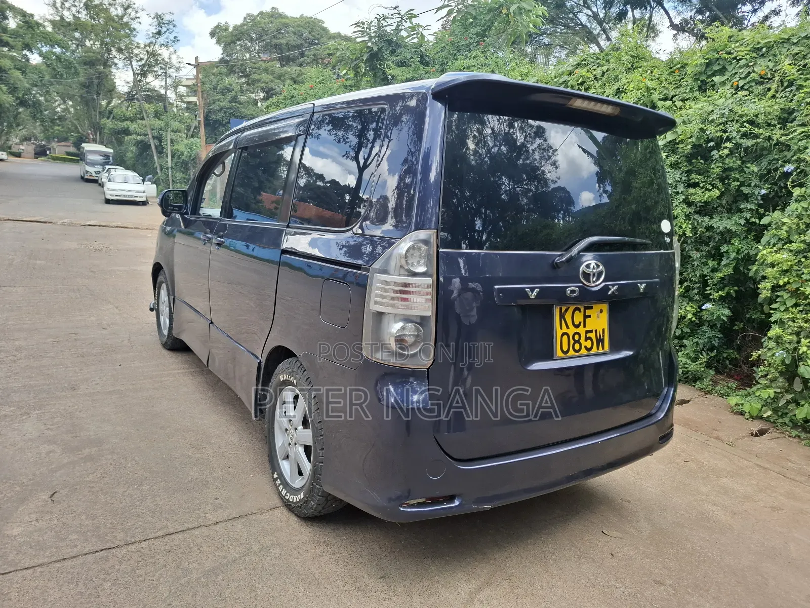 Toyota Voxy 2008 Blue