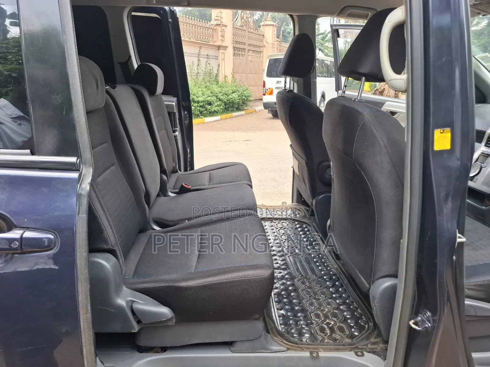 Toyota Voxy 2008 Blue