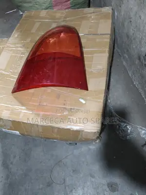 Tailight Len's Fielder 2005 Model.