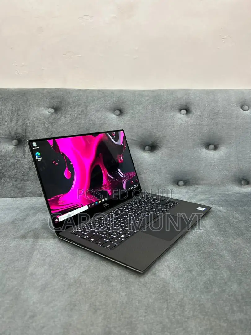 New Laptop Dell XPS 13 8GB Intel Core i5 SSD 256GB