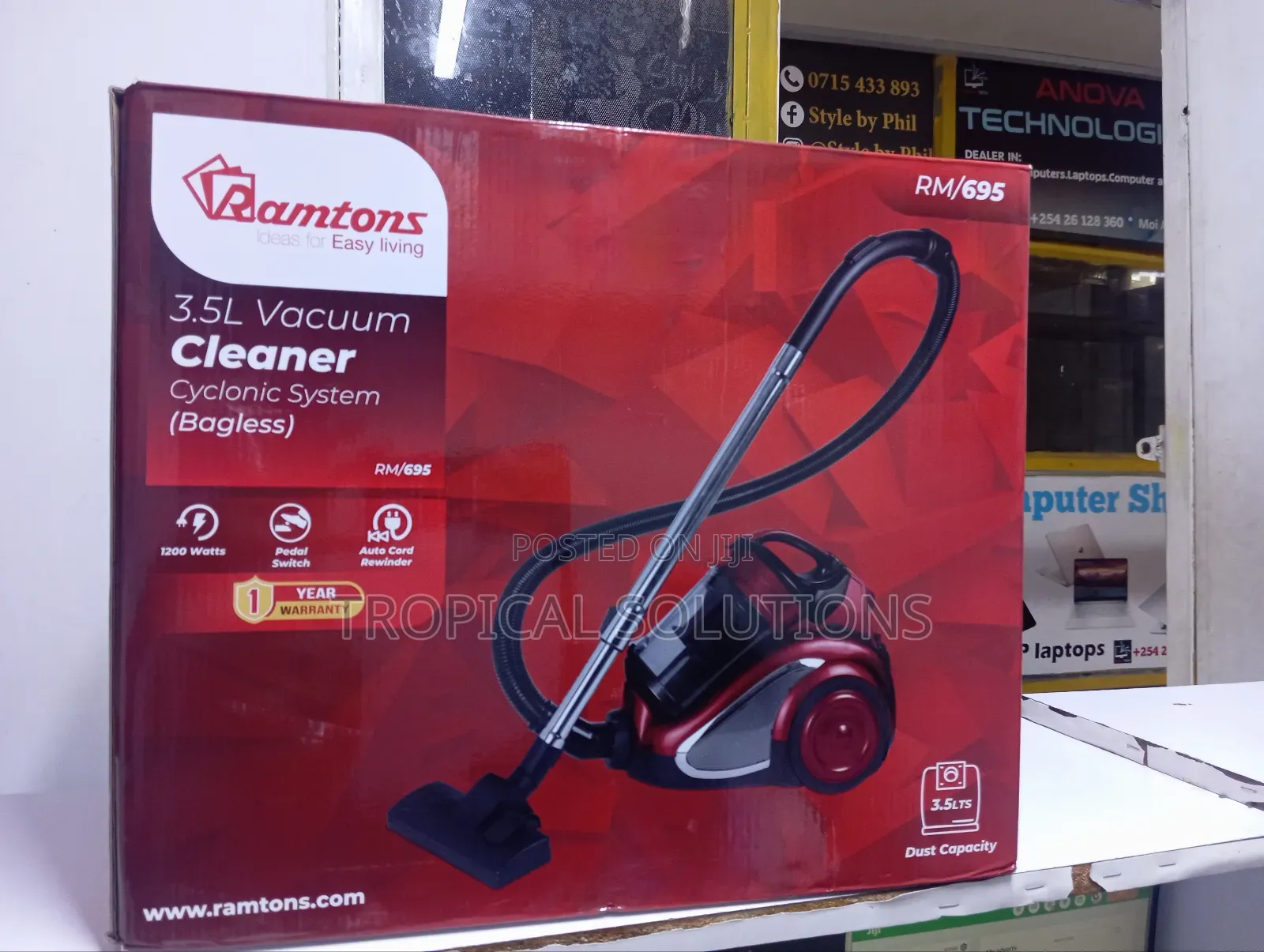 Ramtons 3.5l Vacuum Cleaner Cyclonic System