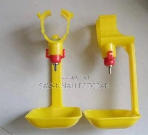 J Type Automatic Chicken Nipple Drinker With Square Drip Cup - thumbnail 3