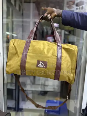Green Medium Unisex Deeke Canvas Travel Bags