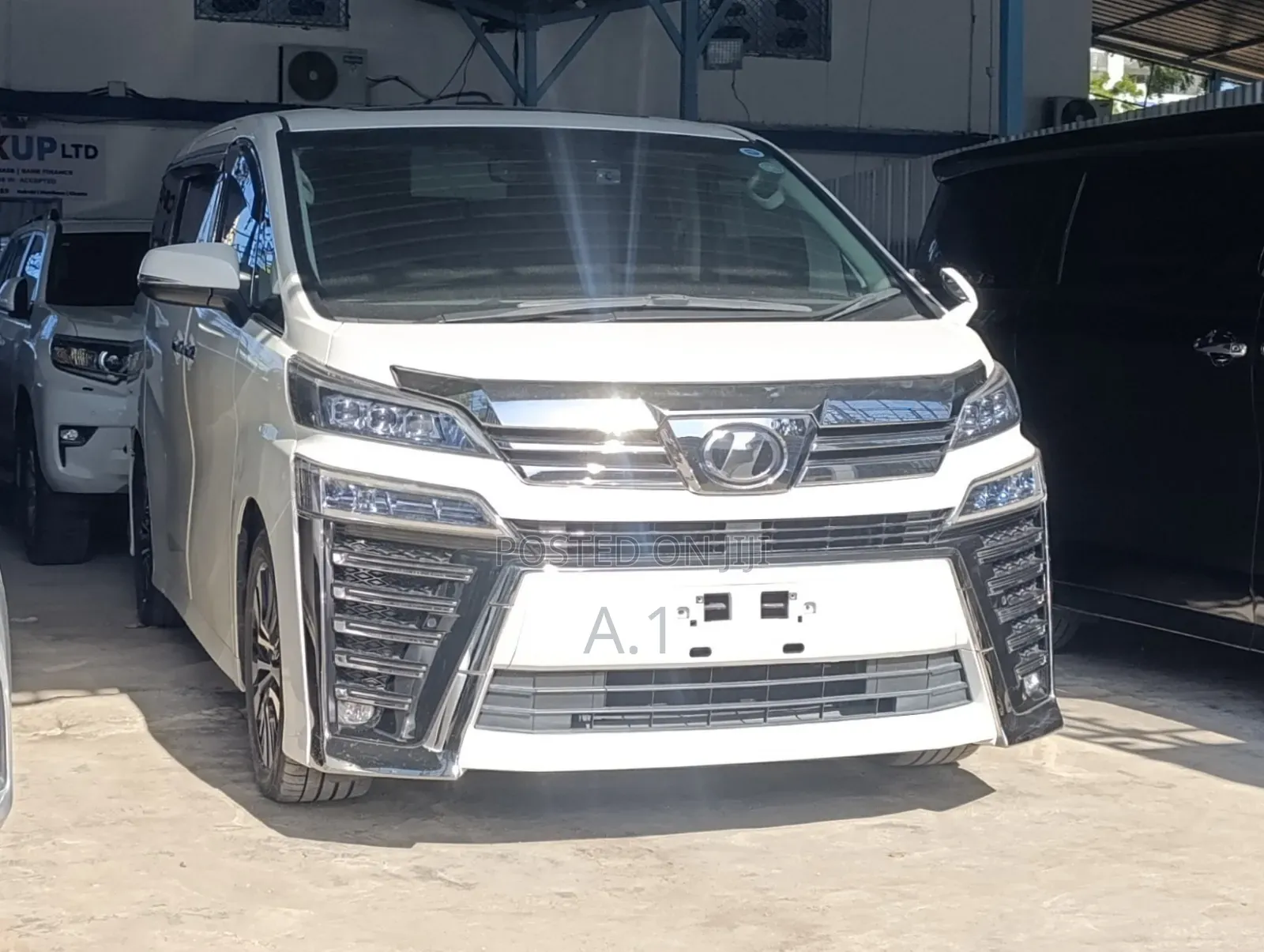 Toyota Vellfire 2019 White