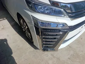 Toyota Vellfire 2019 White