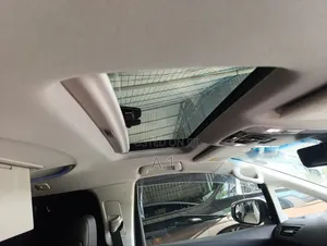 Toyota Vellfire 2019 White