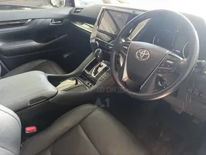 Toyota Vellfire 2019 White
