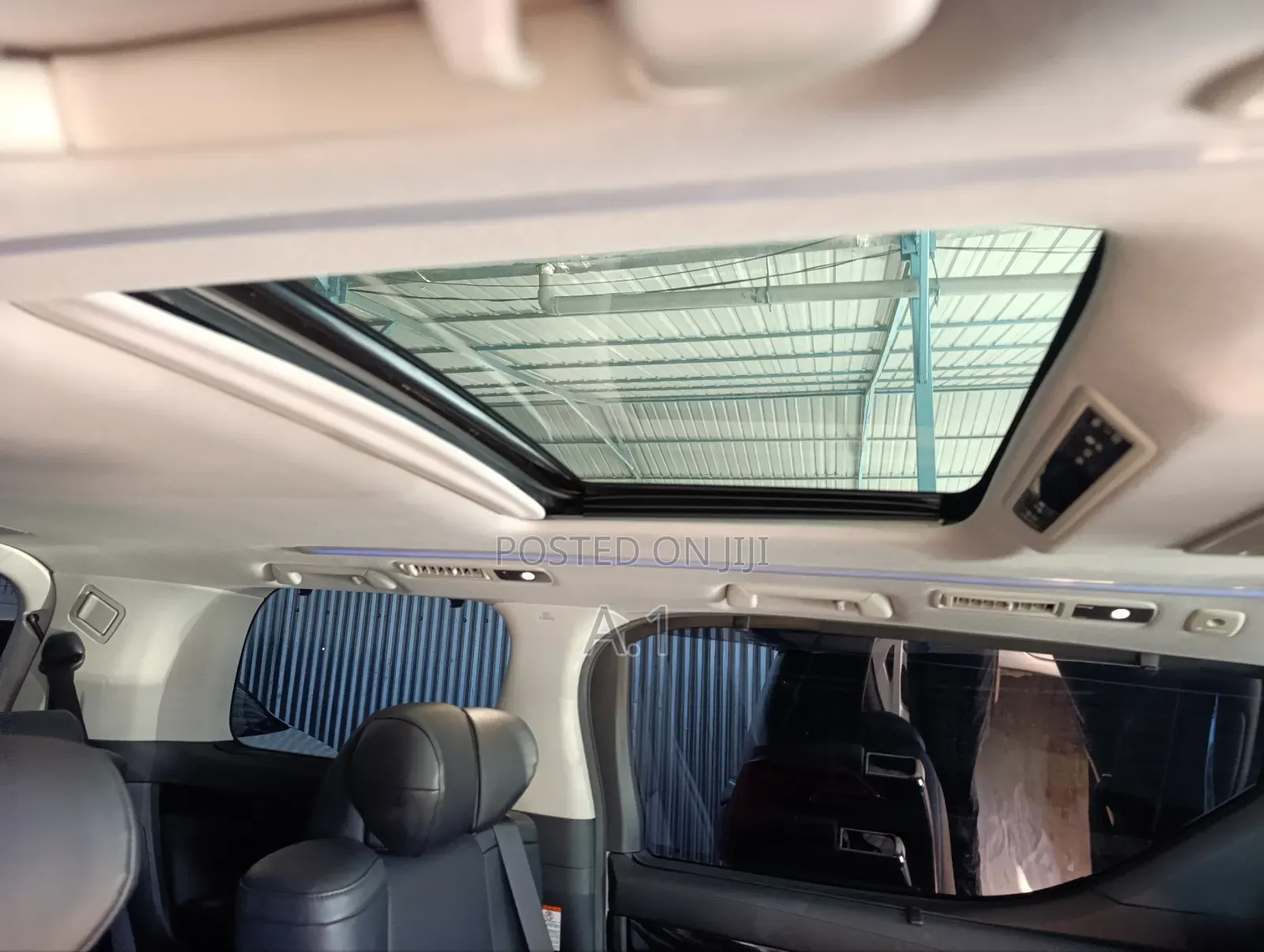 Toyota Vellfire 2019 White