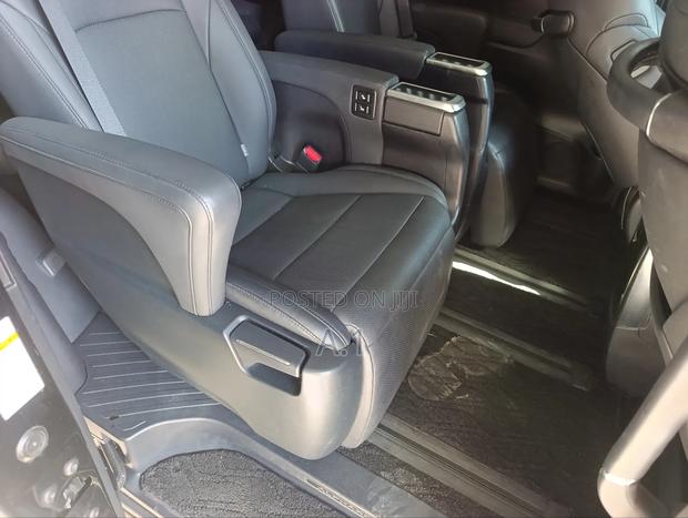 Toyota Alphard 2020 Black - thumbnail 5