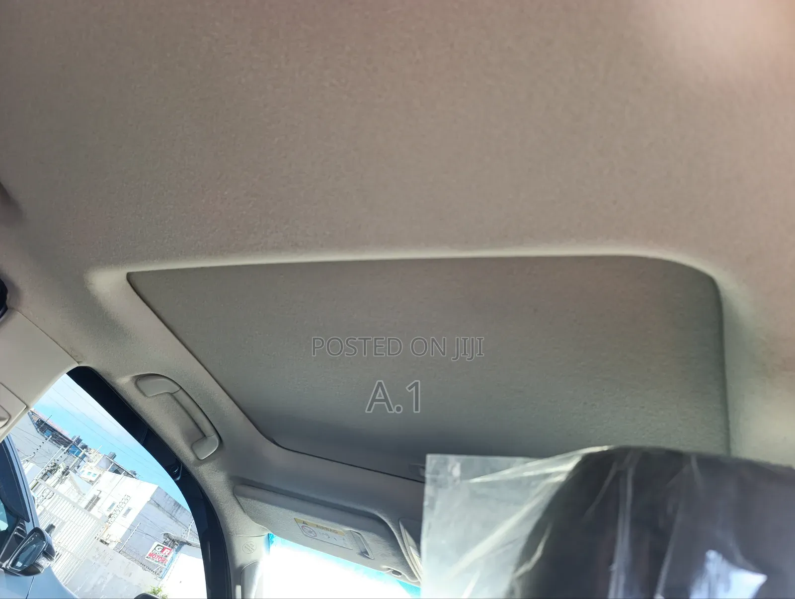 Toyota Land Cruiser Prado 2.8 2019 Off white