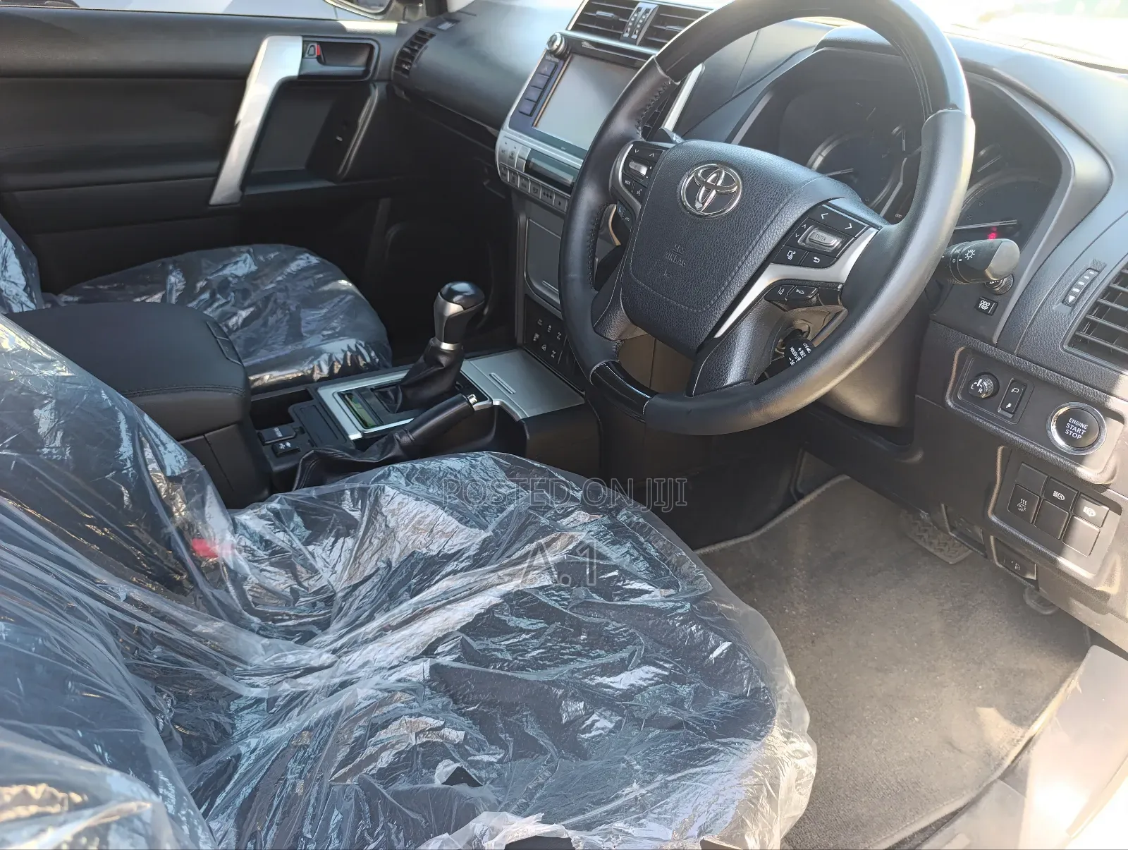 Toyota Land Cruiser Prado 2.8 2019 Off white